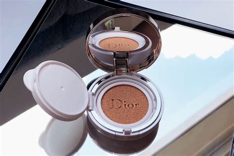 dior non tinted cushion|cushion Dior review.